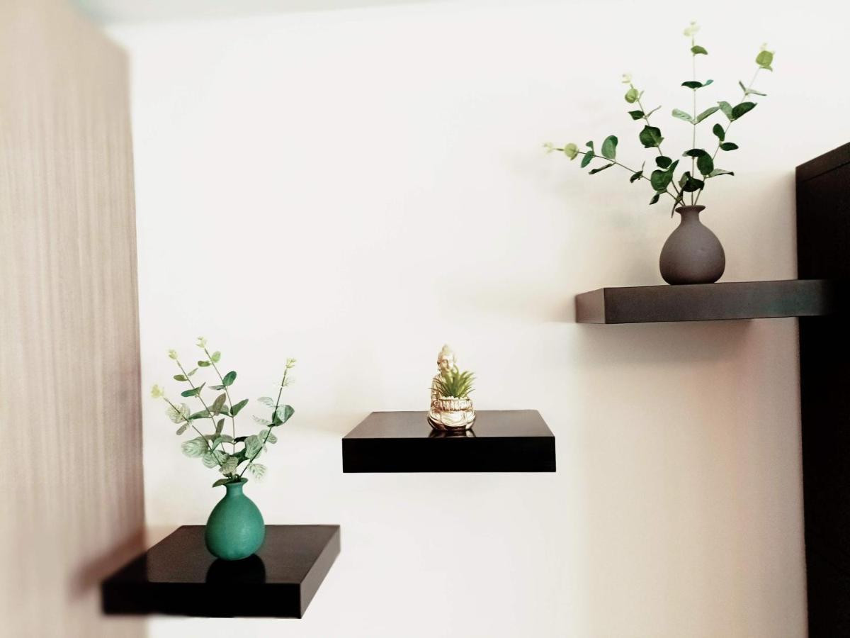 Cozy 2 Bedroom Apartment - Metro Montgomery ブリュッセル エクステリア 写真